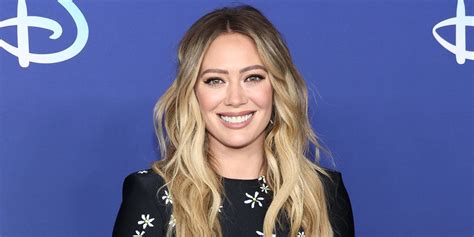 Hilary Duff opens up about totally naked photoshoot ...